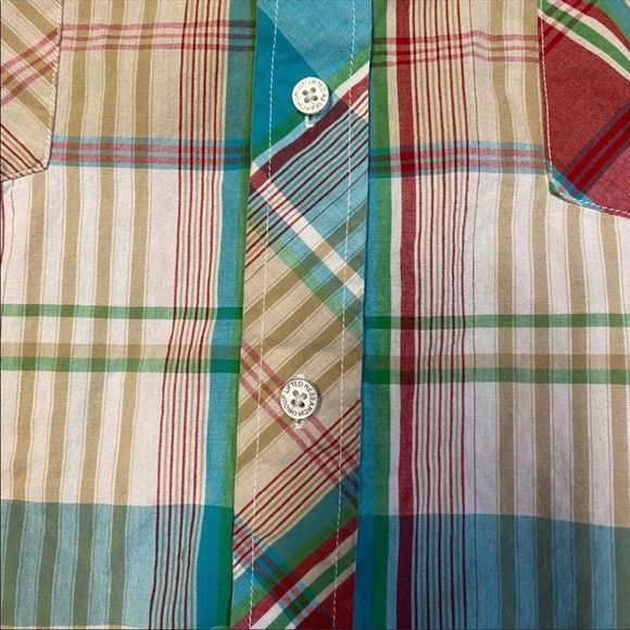 Lng WOVENS | Men’s Plaid Button Down Shirt - Picture 5 of 8